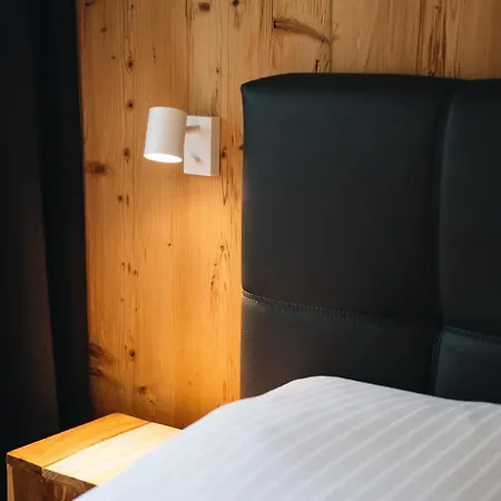 House Burgblick2 With Garden - Vosproperties Monschau